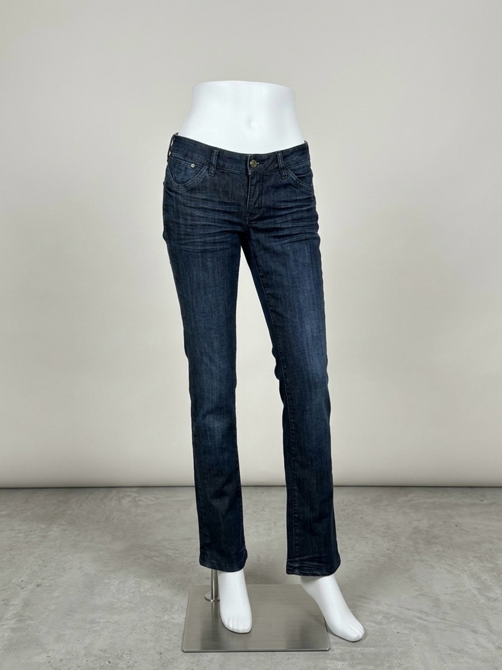 Authentic Vintage Parasuco Women's Low-Rise Jeans - Size 30